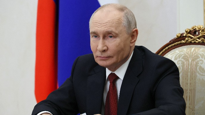 Putin za Samit o Ukrajini